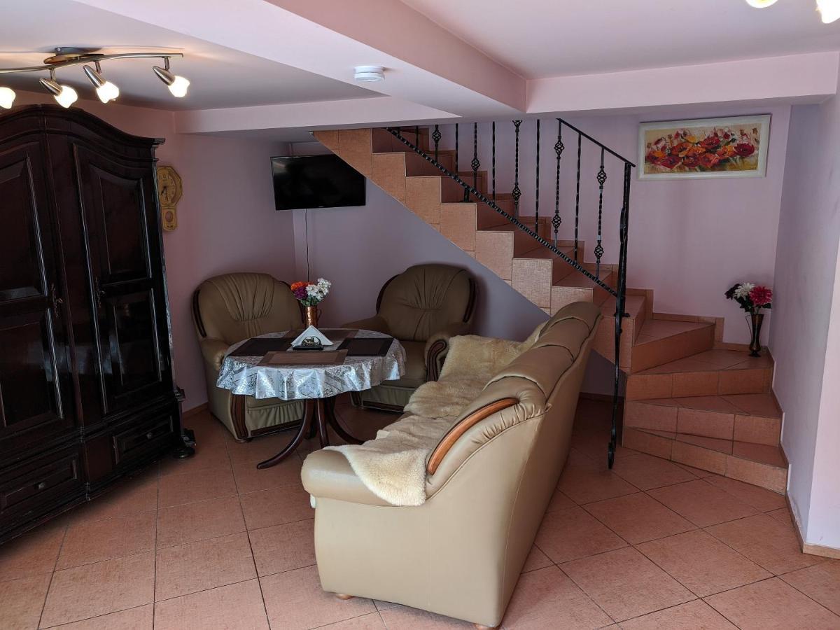 Guest House Nika - Cottages And Rooms In The Heart Of Palanga City Center Luaran gambar
