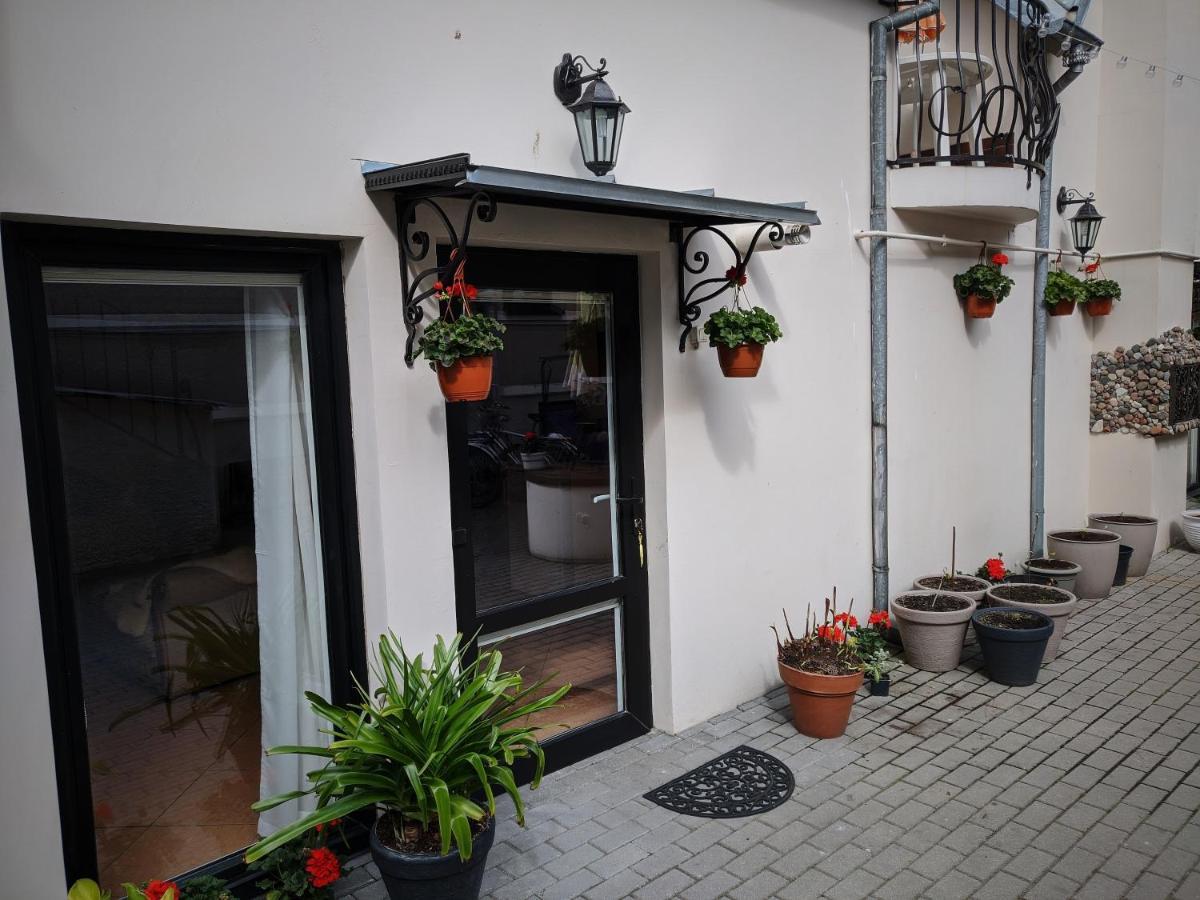 Guest House Nika - Cottages And Rooms In The Heart Of Palanga City Center Luaran gambar