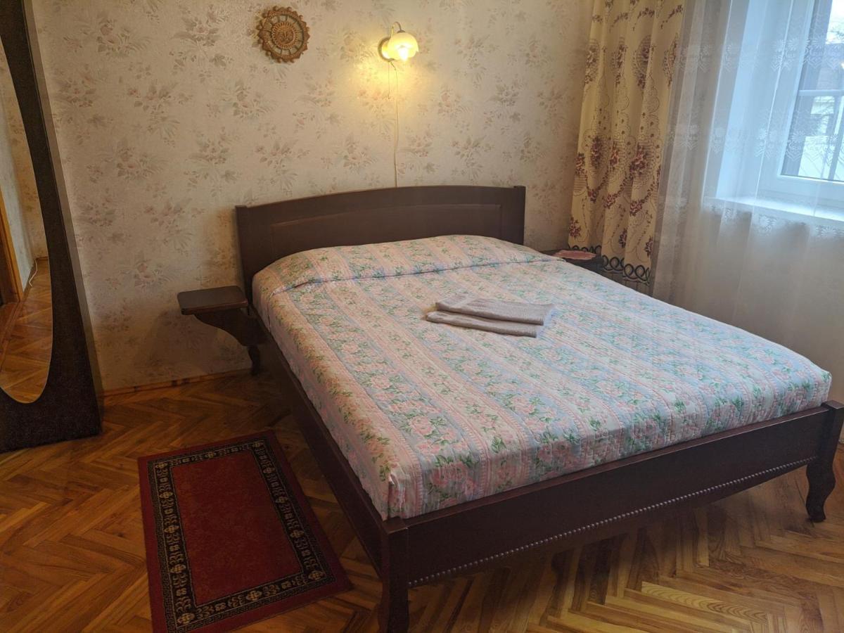 Guest House Nika - Cottages And Rooms In The Heart Of Palanga City Center Bilik gambar